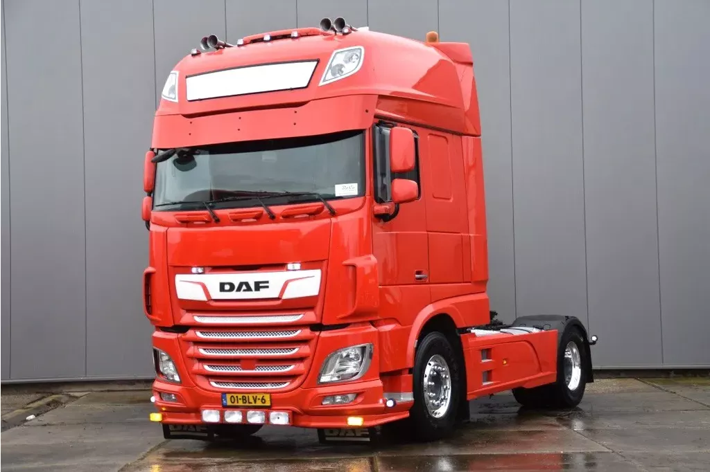 DAF XF480 SSC 4x2 - NEW TACHO - 839 TKM - PARK. AIRCO - NAVI - SPECIAL INTERIOR - 2 x FUEL TANKS - ALCOA'S - TOP CONDITION -
