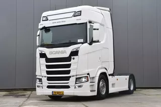 Scania S S450 NGS 4x2 - RETARDER - PARK. AIRCO - NAVI - LEATHER SEATS - 2 x FUEL TANKS - LED -