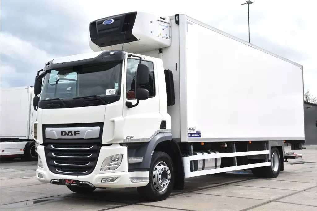 DAF CF 320 4x2 + CARRIER SUPRA 1150 - 274 TKM - WHEELBASE: 610 CM - DHOLLANDIA - ROLLING DOOR - TOP CONDITION -