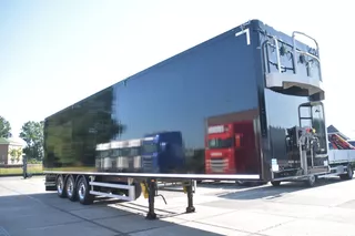 Kraker CF-Z - WALKING FLOOR - 10 MM - SAF AXLES - LIFT AXLE - DISC BRAKES - ALCOA'S - WABCO SMARTBOARD - REMOTE CONTROL -