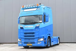 Scania S S580 V8 NGS 4x2LB - NEW TACHO - RETARDER - FULL AIR - PARK. AIRCO - PTO - LEATHER SEATS - LED LIGHTS -