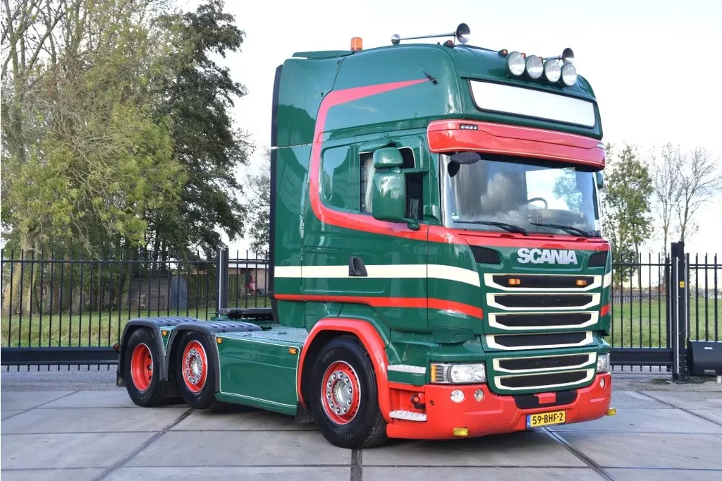 Scania R R490 TL 6x2/4 - RETARDER - ACC - DIFF. LOCK - 2 x FUEL TANKS - 2 BEDS - EXCELLENT CONDITION -