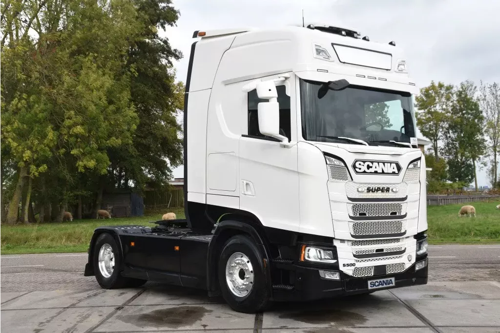 Scania S S500 NGS 4x2NB - NEW TACHO - RETARDER - FULL AIR - PARK. AIRCO - 2 x FUEL TANKS - 4 POINT AIR SUSP. REAR - ALCOA'S - LED -