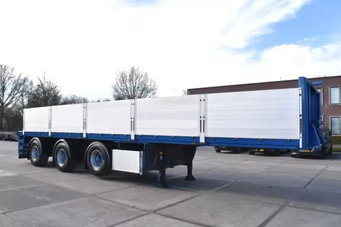 Floor FLO-18-30S2 - LIFT AS - 2 STUURASSEN - SCHIJFREMMEN - BPW ASSEN - ZEER NETTE STAAT -