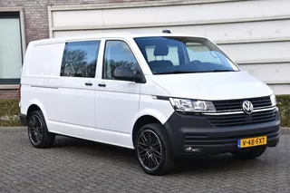 Volkswagen Transporter 2.0 TDI - 110 KW - ONLY 10 TKM - AUT. GEARBOX - NAVI - CAMERA - SLIDING DOOR - LIKE NEW !!