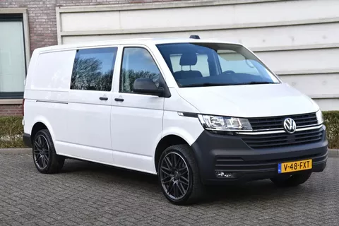 Volkswagen Transporter 2.0 TDI - 110 KW - ONLY 10 TKM - AUT. GEARBOX - NAVI - CAMERA - SLIDING DOOR - LIKE NEW !!
