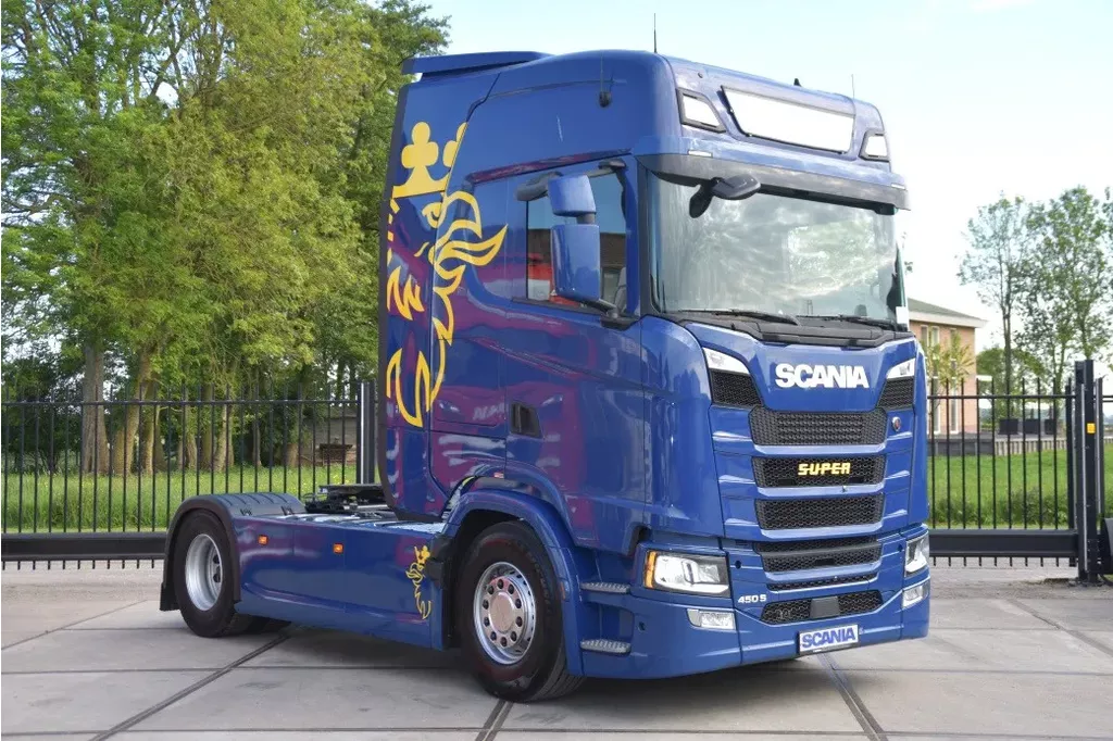 Scania S S450 NGS 4x2 - RETARDER - 756 TKM - ACC - NAVI - PARK. AIRCO - 2 x FUEL TANKS - LED LIGHTS - TOP CONDITION -