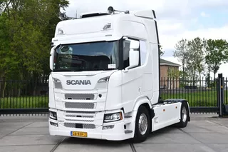 Scania R R420 NGS 4x2NB - SUPER - RETARDER - FULL AIR - PARK. AIRCO - LEATHER SEATS - 4 POINT AIRSUPS. REAR - LED LIGHTS -
