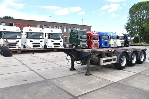 Pacton T3-010 - 2 x LIFT AXLE - BPW AXLES - DRUM BRAKES - 2 x EXTENDABLE -