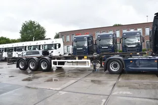 Krone SDC 27 - BPW AXLES - DRUM BRAKES -
