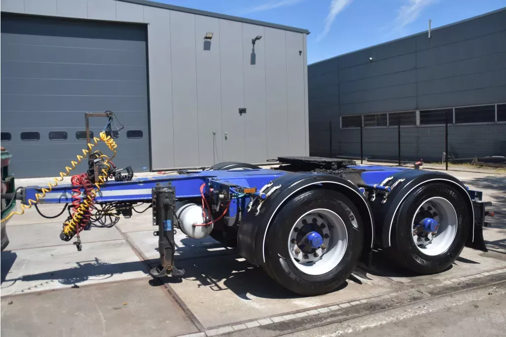 Floor FLMA-18 - DOLLY - BPW AXLES - DRUM BRAKES - CENTRAL LUBRICATION - WABCO SMARTBOARD -