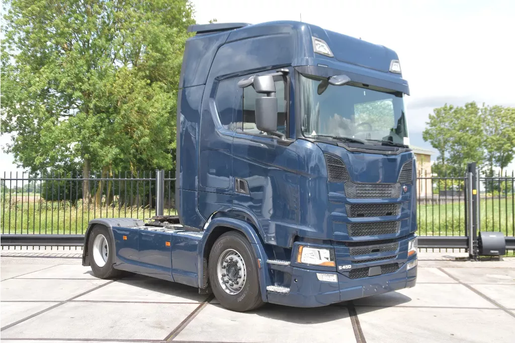 Scania S S450 NGS 4x2NB - RETARDER - 746 TKM - FULL AIR - AIRCO - 2 x FUEL TANKS - TOP CONDITION -