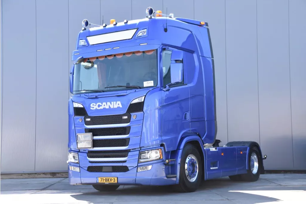 Scania S S450 NGS 4x2 - ADR FL - PTO - NEW TACHO - PARK. AIRCO - LEATHER SEATS - ALCOA'S - LED -