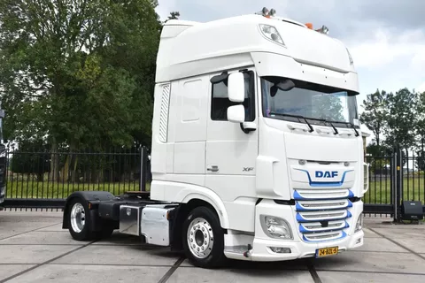 DAF XF480 SSC 4x2 - MEGA - RETARDER - 495 TKM - PTO + HYDRAULIC - FULL AIR - PARK. AIRCO - ALCOA'S - LED LIGHTS - TOP CONDITION -